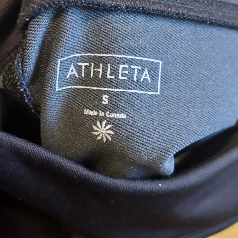 Athleta Black 3” Shorts Biker Athletic Yoga size Small